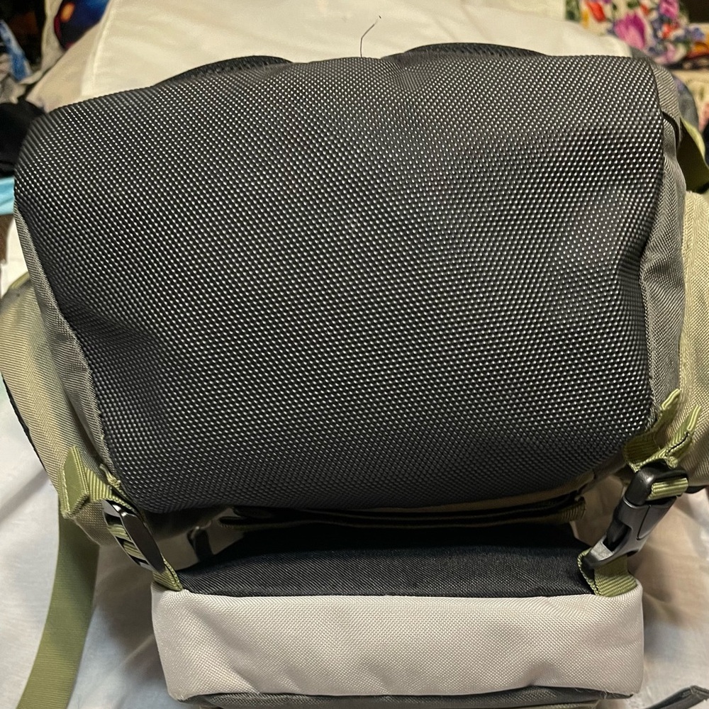 DC Men's Olive Backpack - Picture 8 of 10